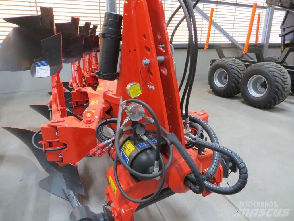 Kuhn Vari-Master 123 Paluuaurat