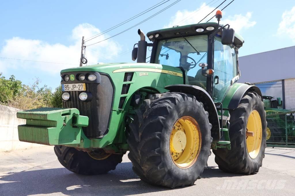 John Deere 8295 R Traktorit