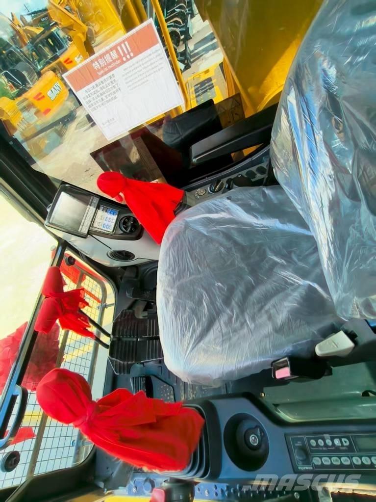 Komatsu PC 220-8 Telakaivukoneet