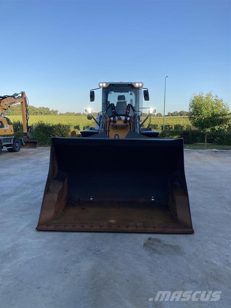 Liebherr L 538 Pyöräkuormaajat