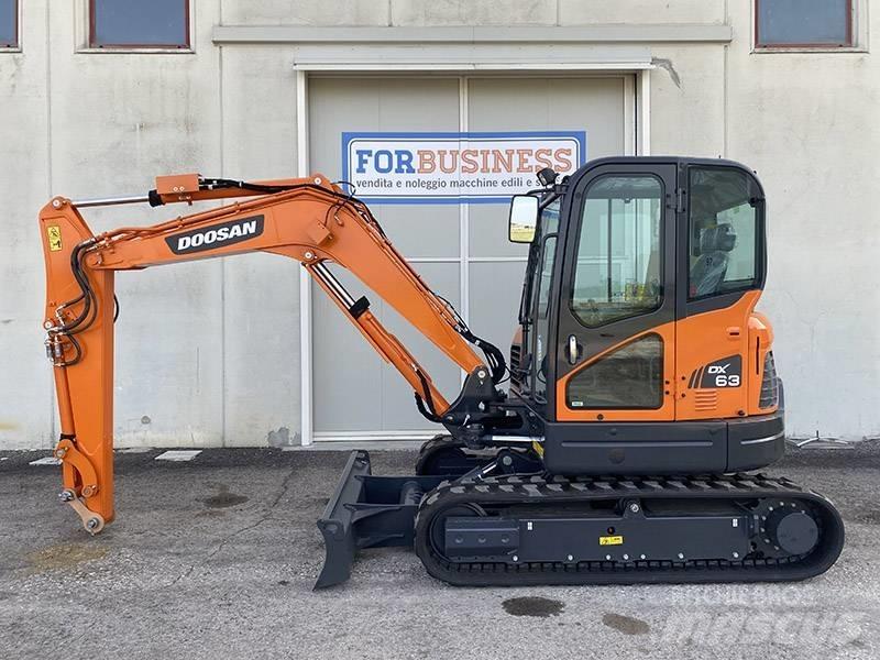 Doosan DX 63-3 Minikaivukoneet < 7t