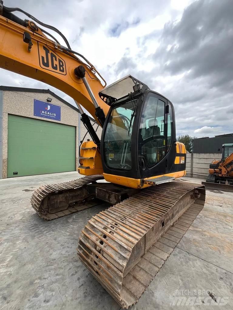 JCB JZ 255LC Telakaivukoneet