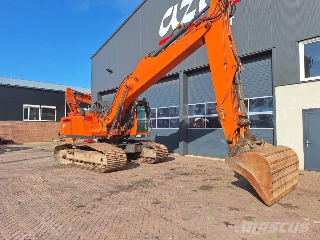 Liebherr R932 Telakaivukoneet