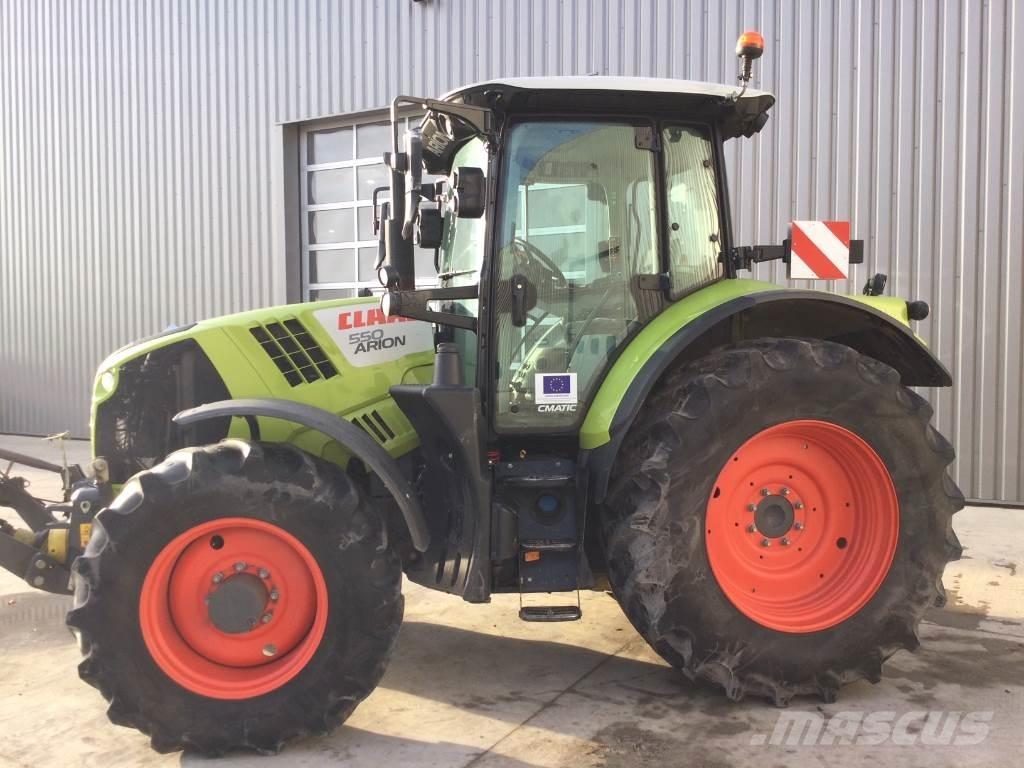 CLAAS ARION 550 Traktorit