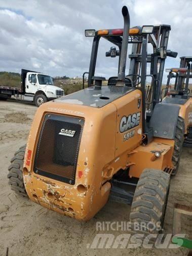CASE 586H Maastotrukit