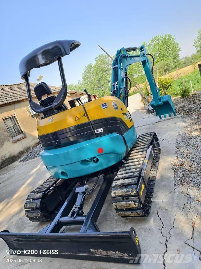 Kubota U 35 Minikaivukoneet < 7t