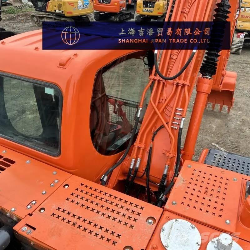 Doosan DX 150 Midikaivukoneet 7t - 12t