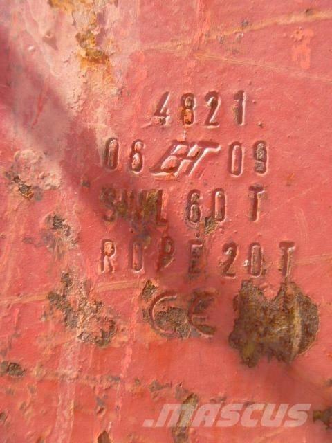 Liebherr HS 885 HD Tela-alustaiset nosturit