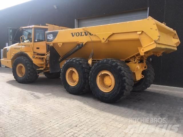 Volvo A25D Dumpperit