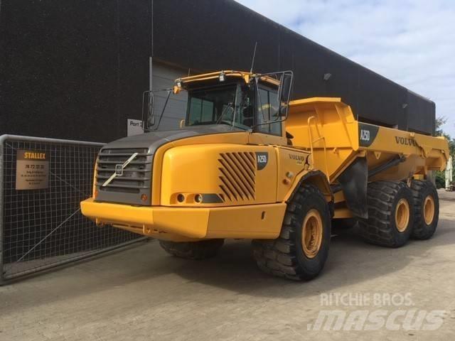 Volvo A25D Dumpperit