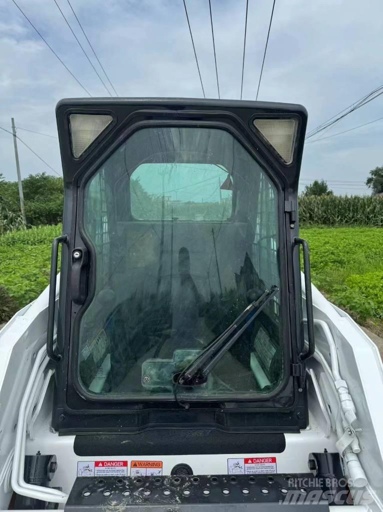 Bobcat S 160 Liukuohjatut kuormaajat