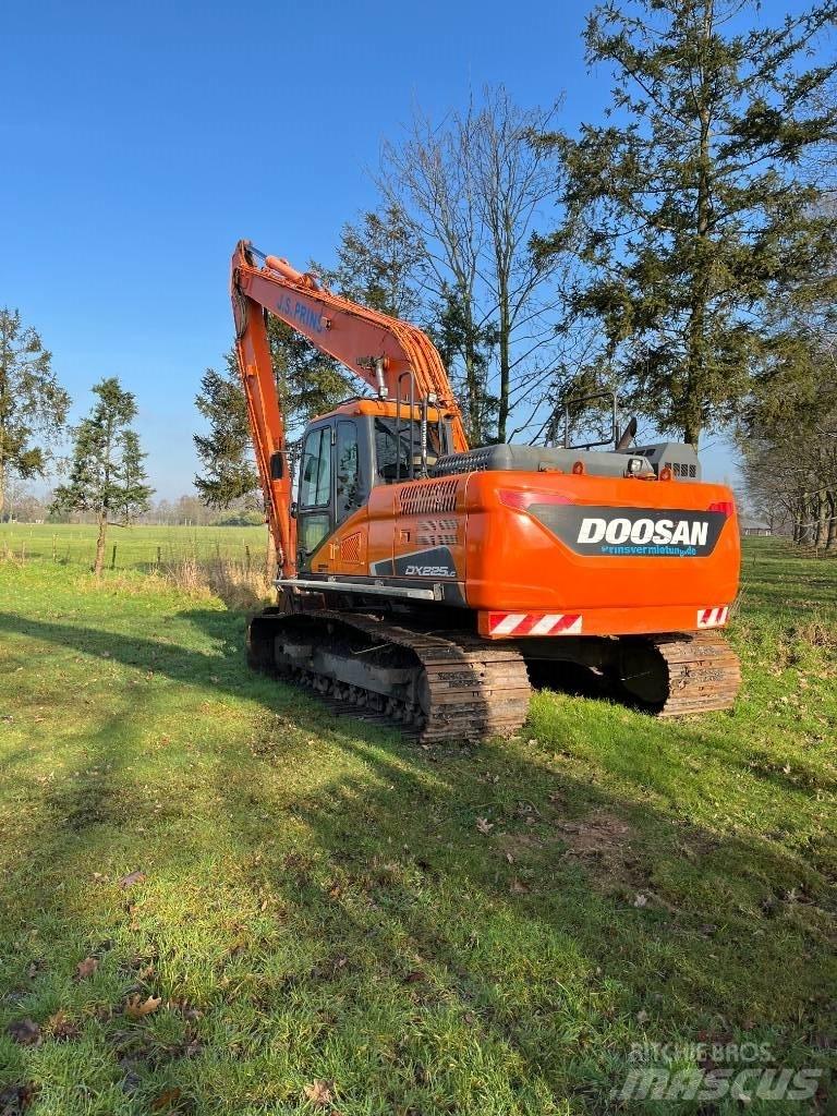 Doosan Dx225-5 Pitkävartiset kaivinkoneet