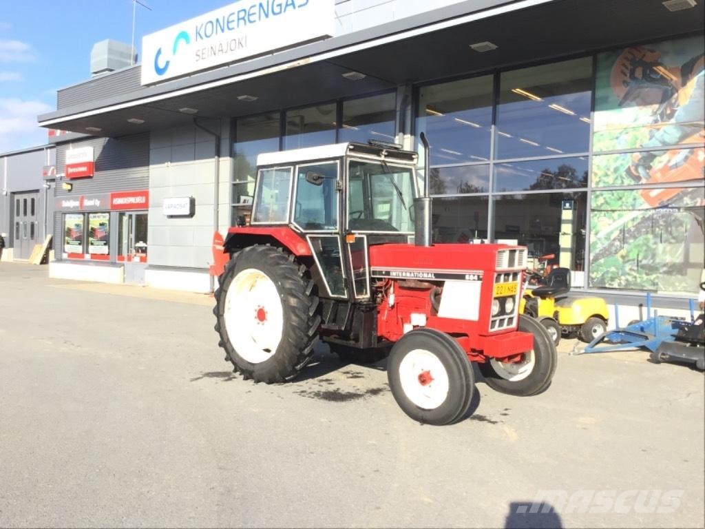 International 684 Traktorit