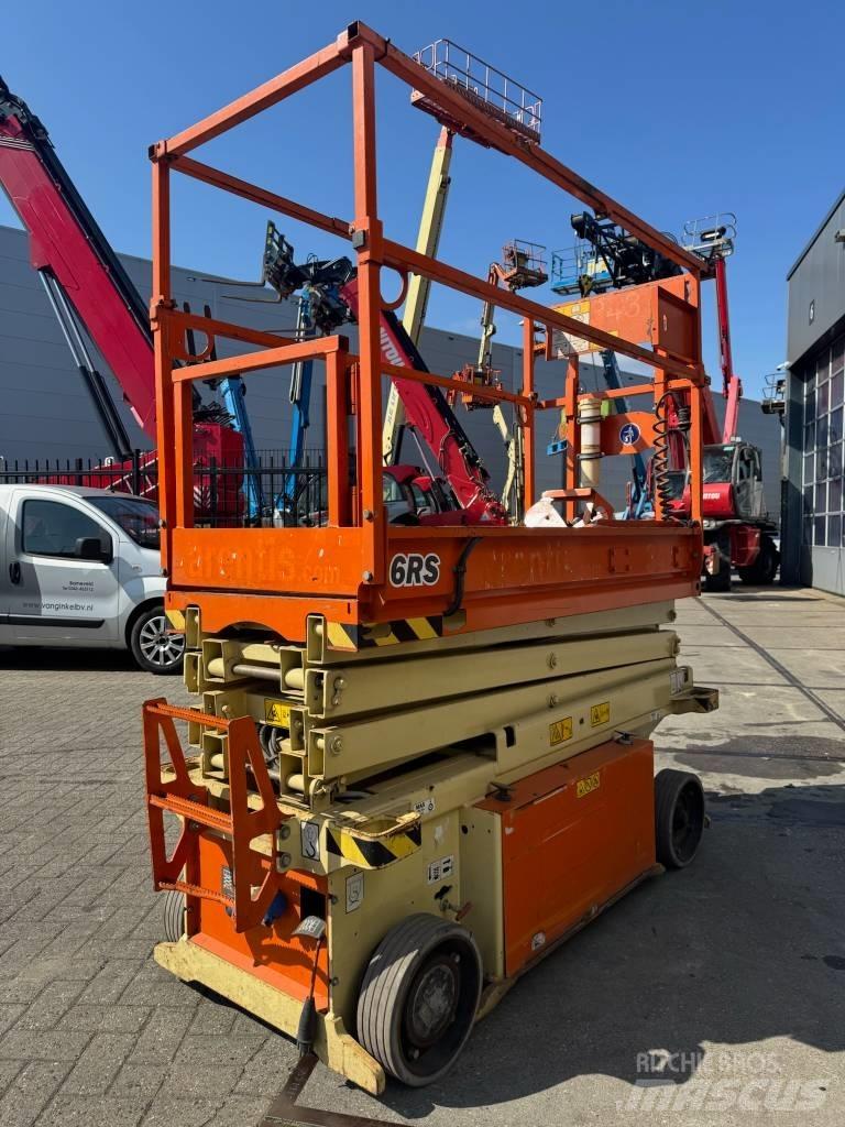 JLG 6 RS Saksilavat