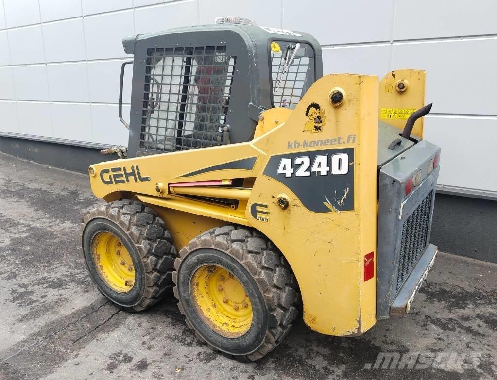 Gehl 4240 E Liukuohjatut kuormaajat