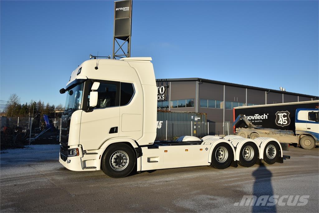 Scania R590 8X4 Kuorma-autoalustat