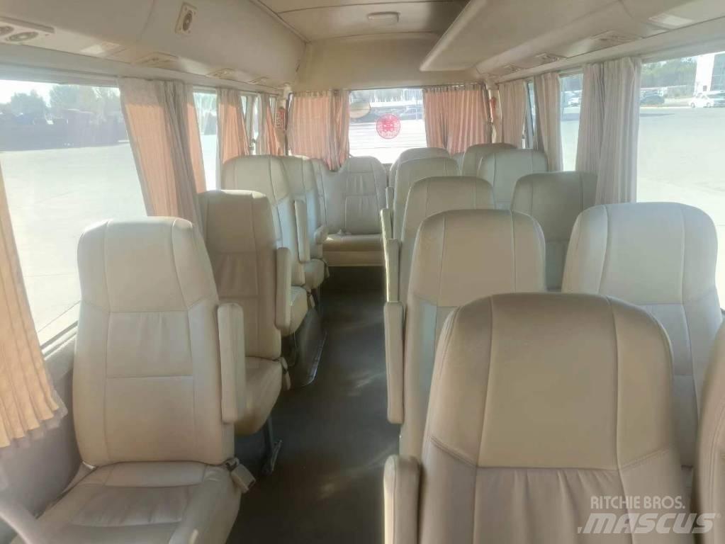 Toyota Coaster Linjaliikennebussit