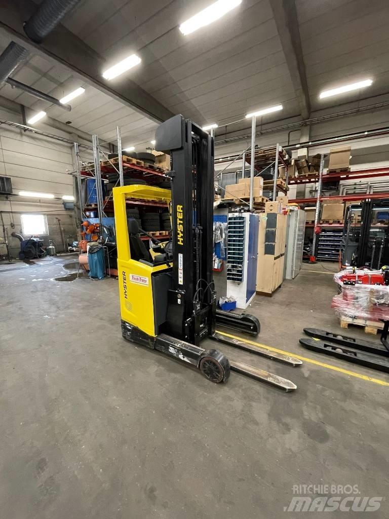 Hyster R1.4 Työntömastotrukit
