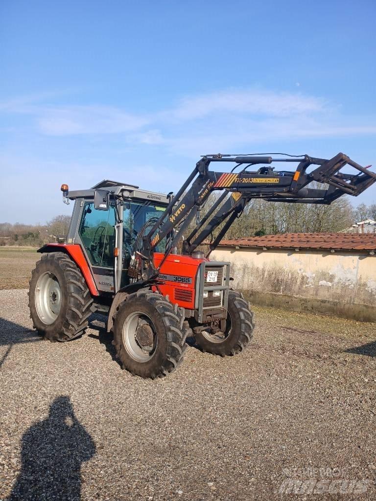 Massey Ferguson 3065 Traktorit