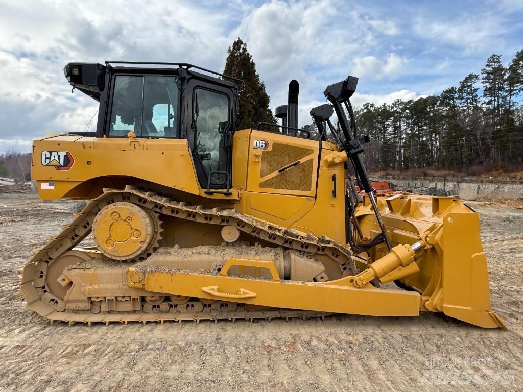 CAT D 6 Telaketjupuskutraktorit