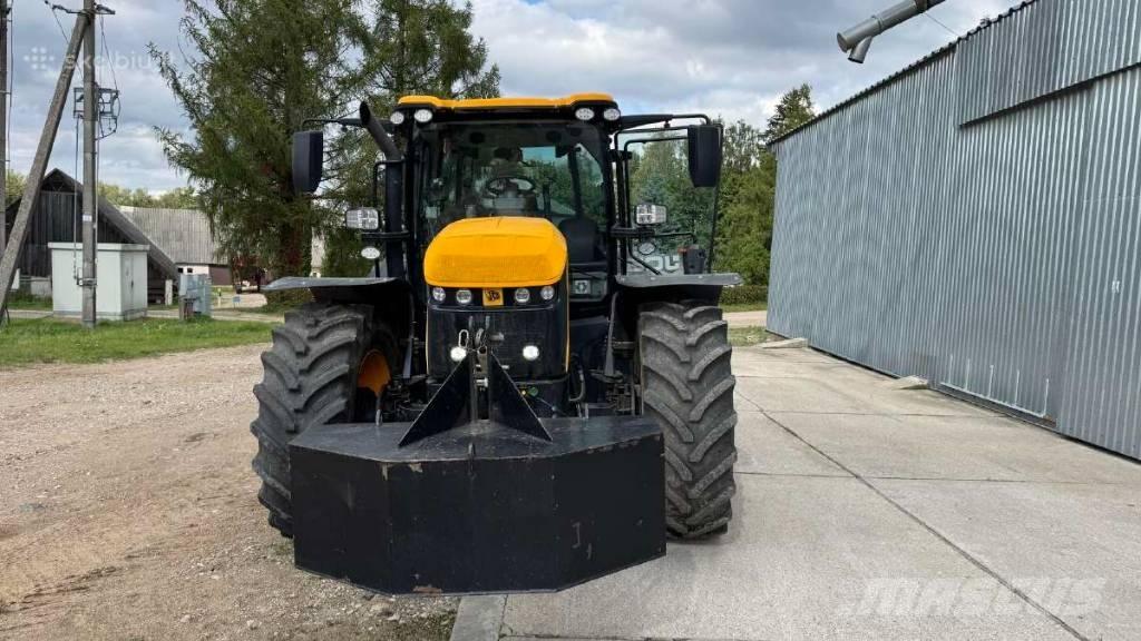 JCB 4220 Traktorit