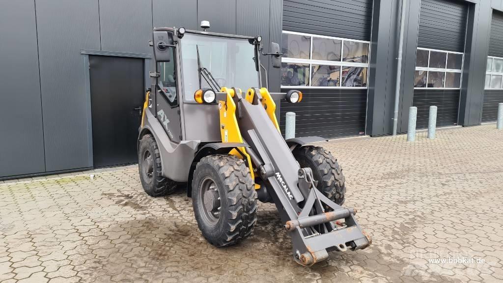 Mecalac AX 700 Pyöräkuormaajat