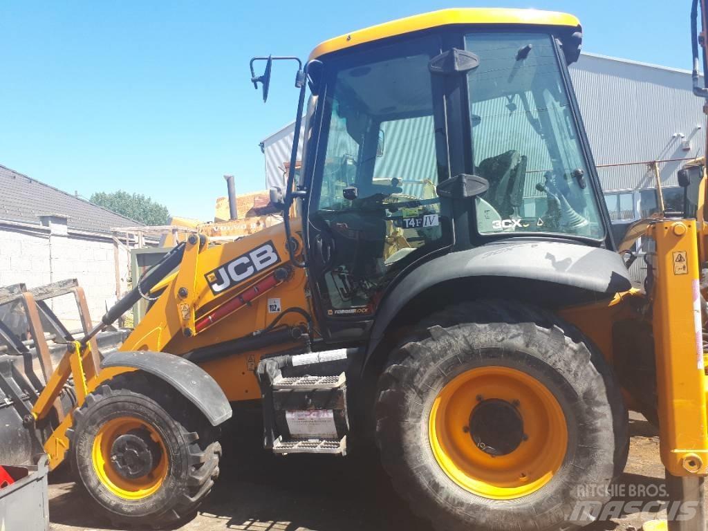 JCB 3 CX Kaivurikuormaajat