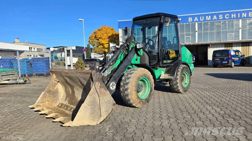 JCB 406 Pyöräkuormaajat