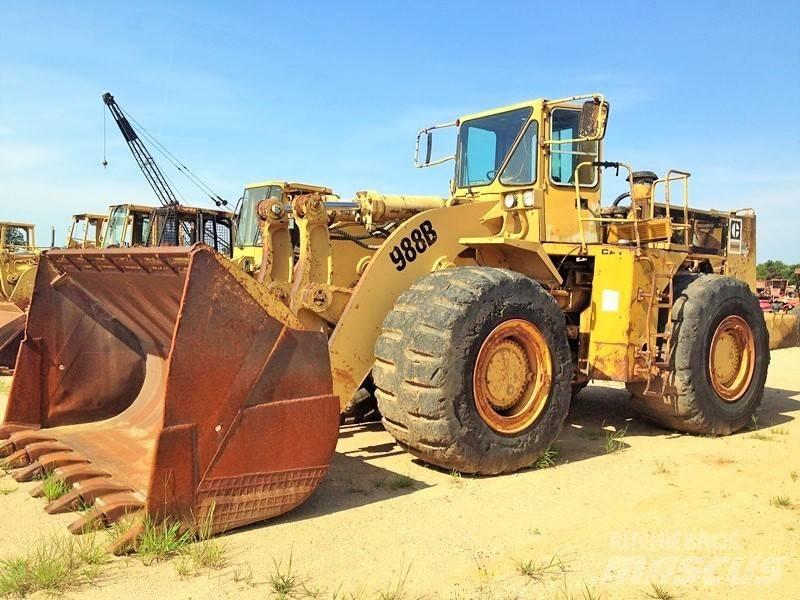 CAT 988 B Pyöräkuormaajat