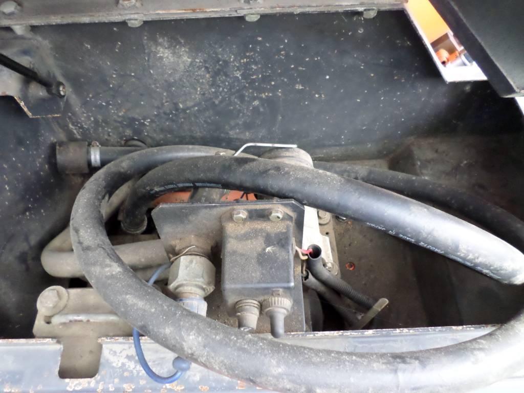 Hitachi ZX 130 W Pyöräkaivukoneet