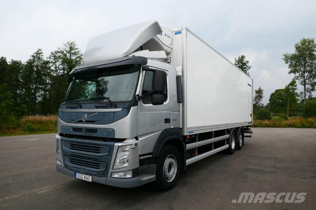 Volvo Fm330 6x2*4 Kylmä-/Lämpökori kuorma-autot