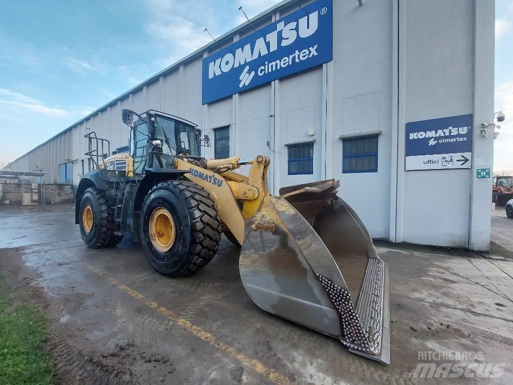 Komatsu WA475 Pyöräkuormaajat