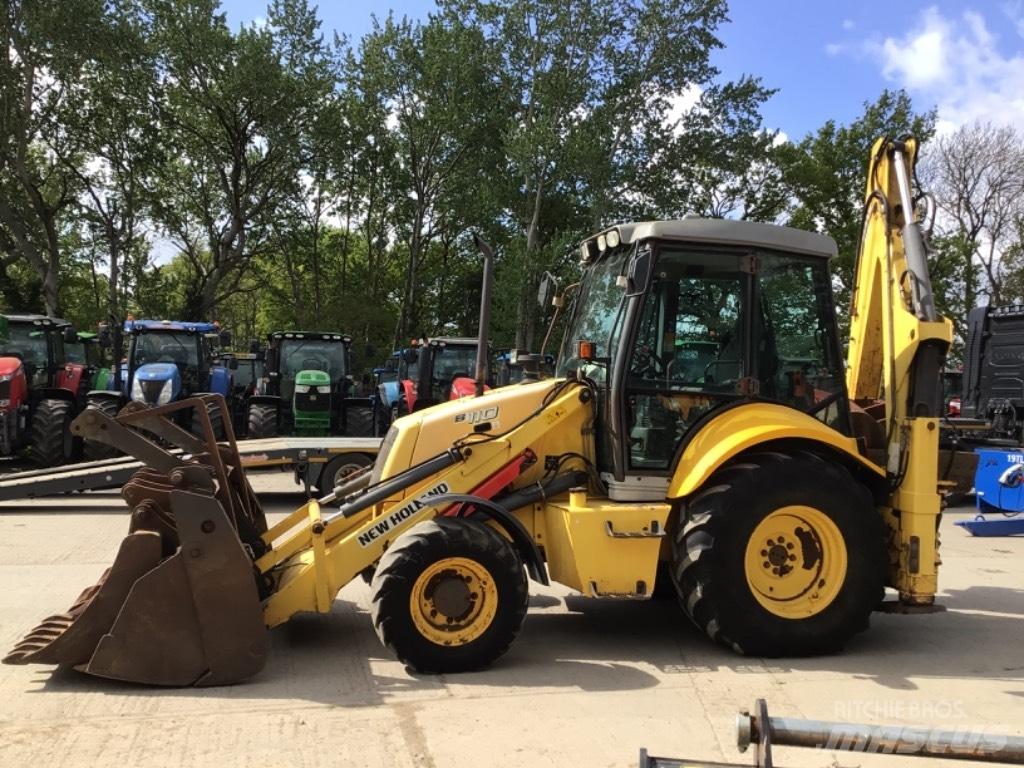 New Holland B 110 Kaivurikuormaajat