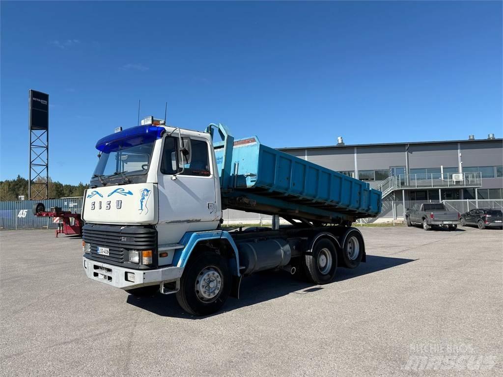 Sisu SM300 6x2 Vaihtolava-autot