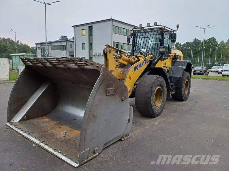 Komatsu WA 320-8 Pyöräkuormaajat