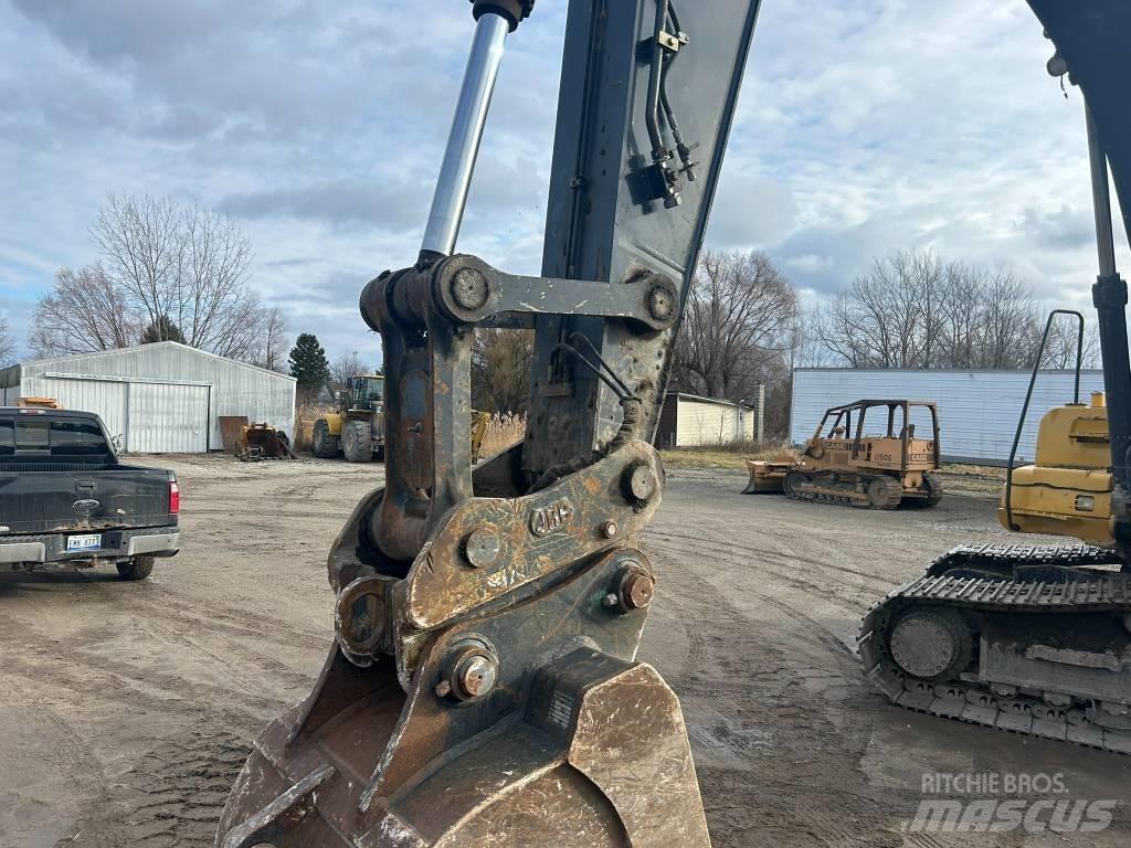 John Deere 350 G Telakaivukoneet