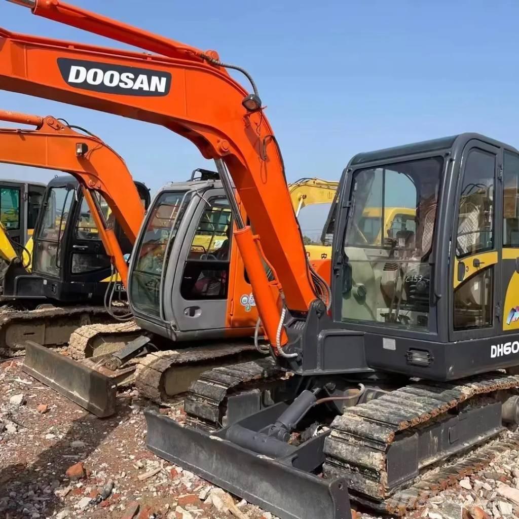 Doosan DH 60-7 Minikaivukoneet < 7t