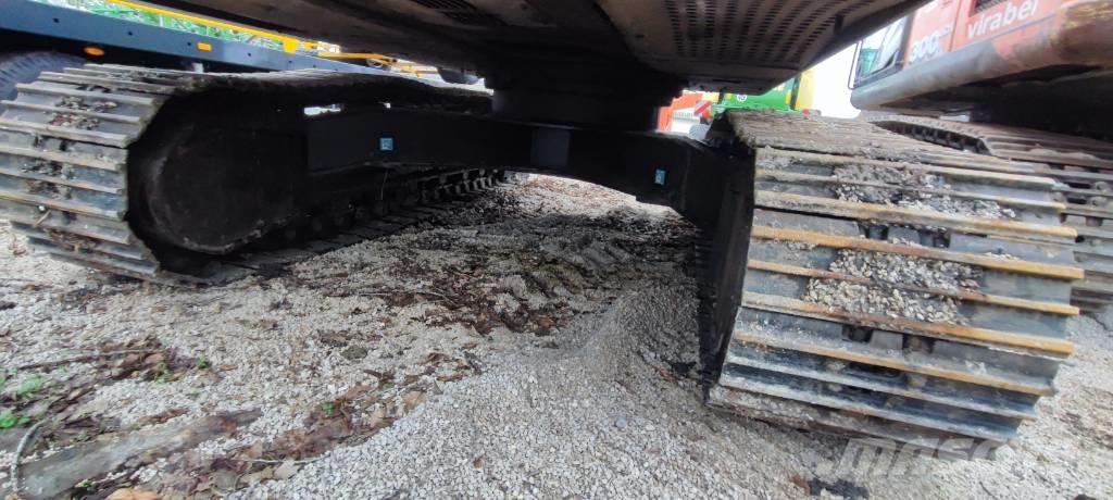 Hitachi ZX210LC-5 Telakaivukoneet