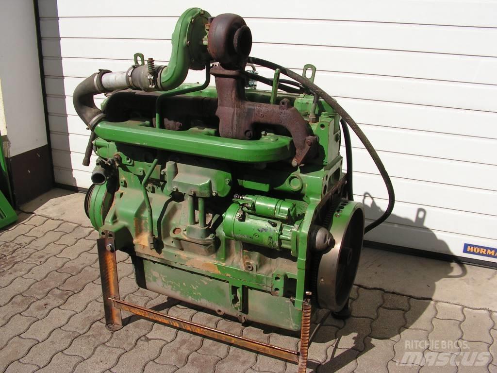 John Deere 2264 Moottorit