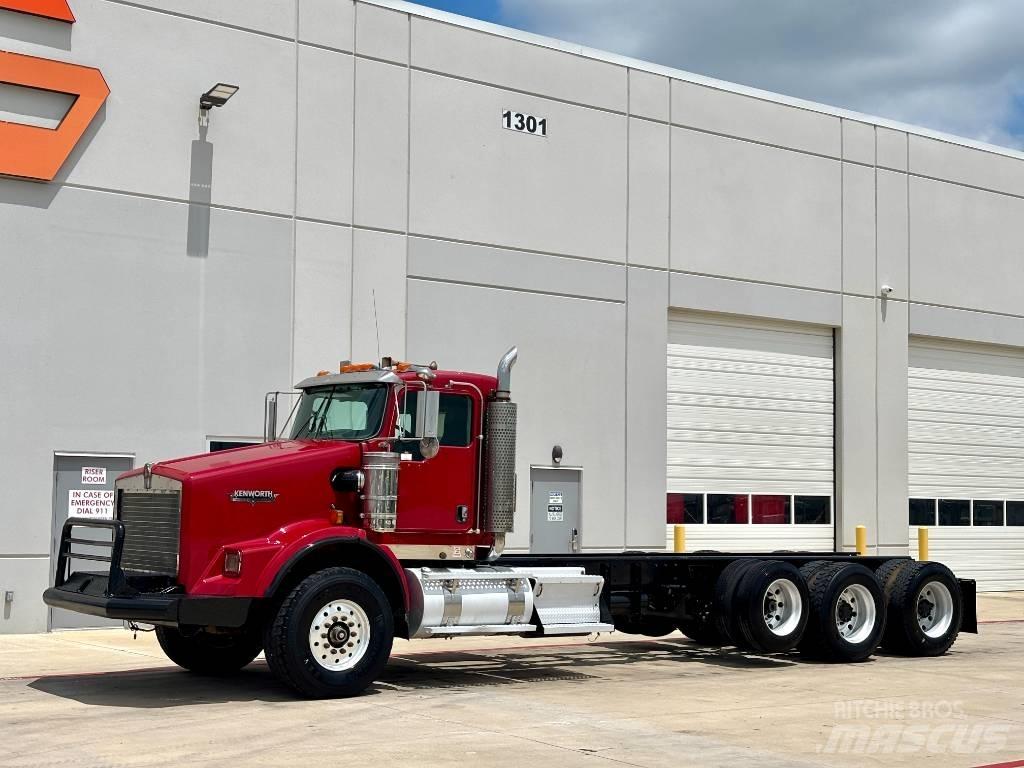 Kenworth T 800 Vetopöytäautot