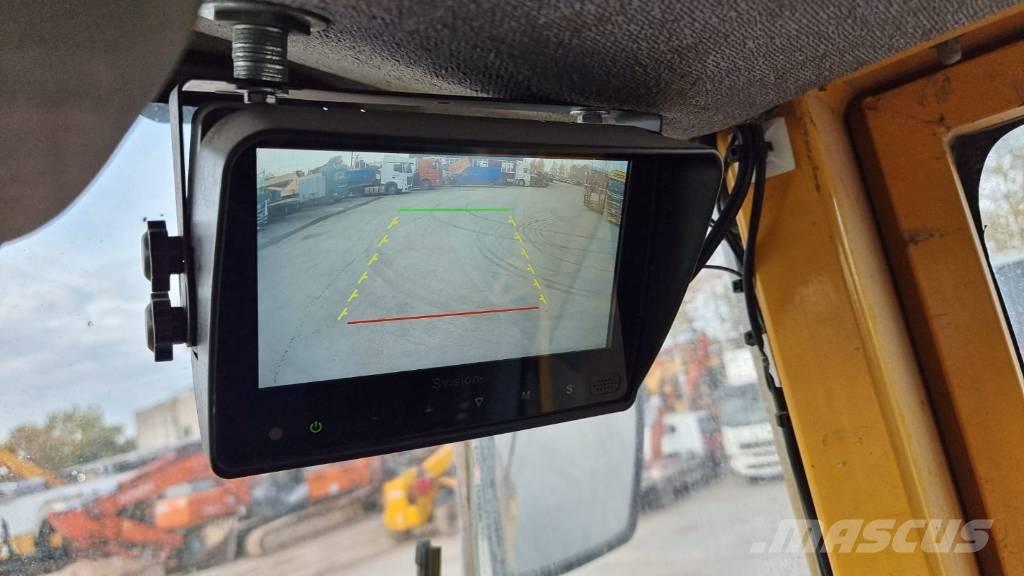 Volvo L 220 D Pyöräkuormaajat