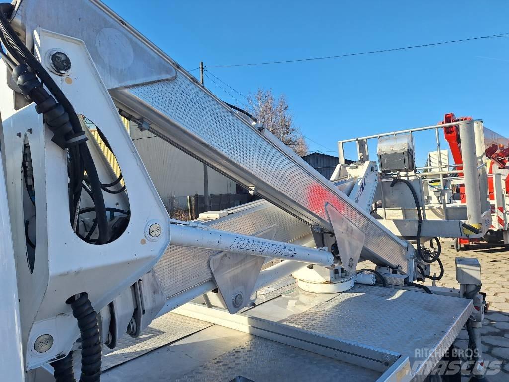Multitel MX 210 Nostolava-autot