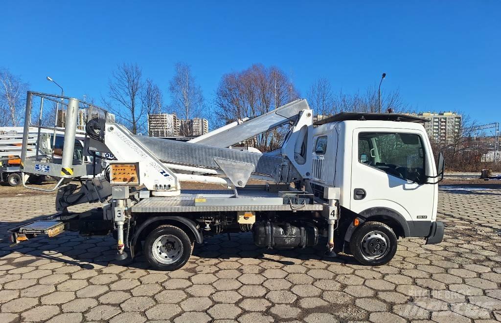 Multitel MX 210 Nostolava-autot
