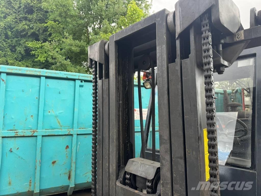 Mora MC80CS Dieseltrukit