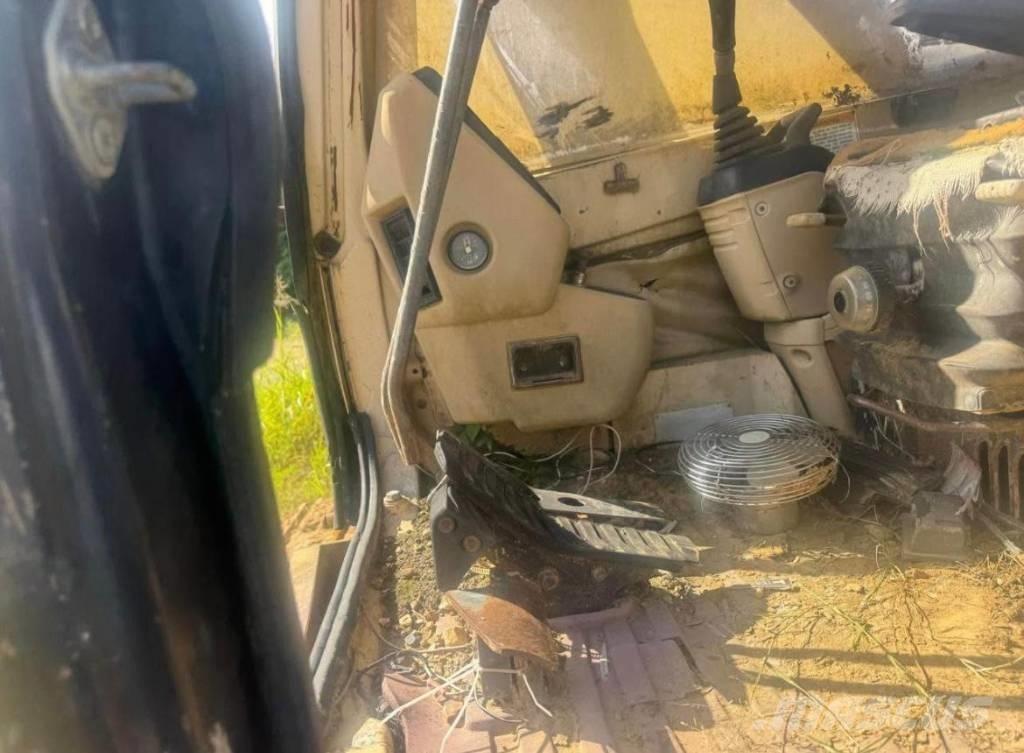 CAT 315 L Telakaivukoneet