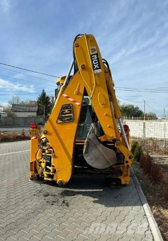 JCB 3 CX Kaivurikuormaajat