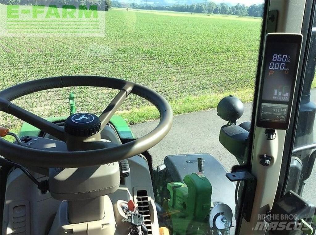 John Deere 6120 m Traktorit