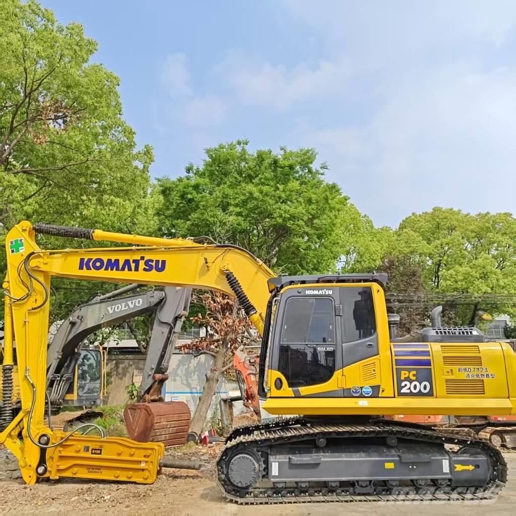 Komatsu PC 200 Telakaivukoneet