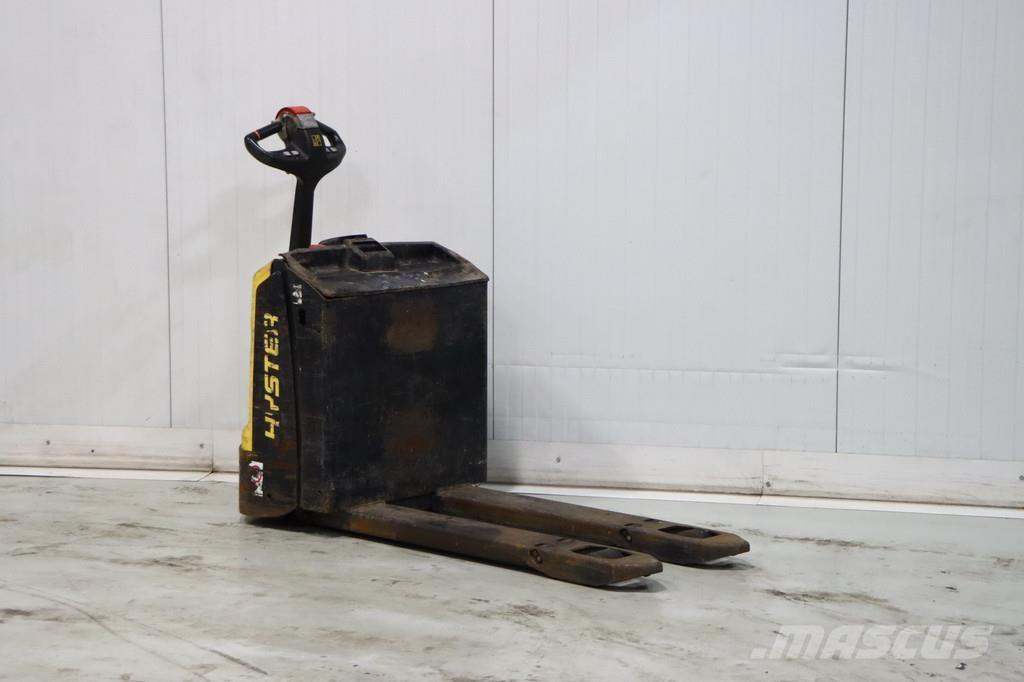 Hyster P1.8 Lavansiirtotrukit