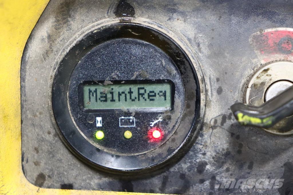 Hyster P1.8 Lavansiirtotrukit